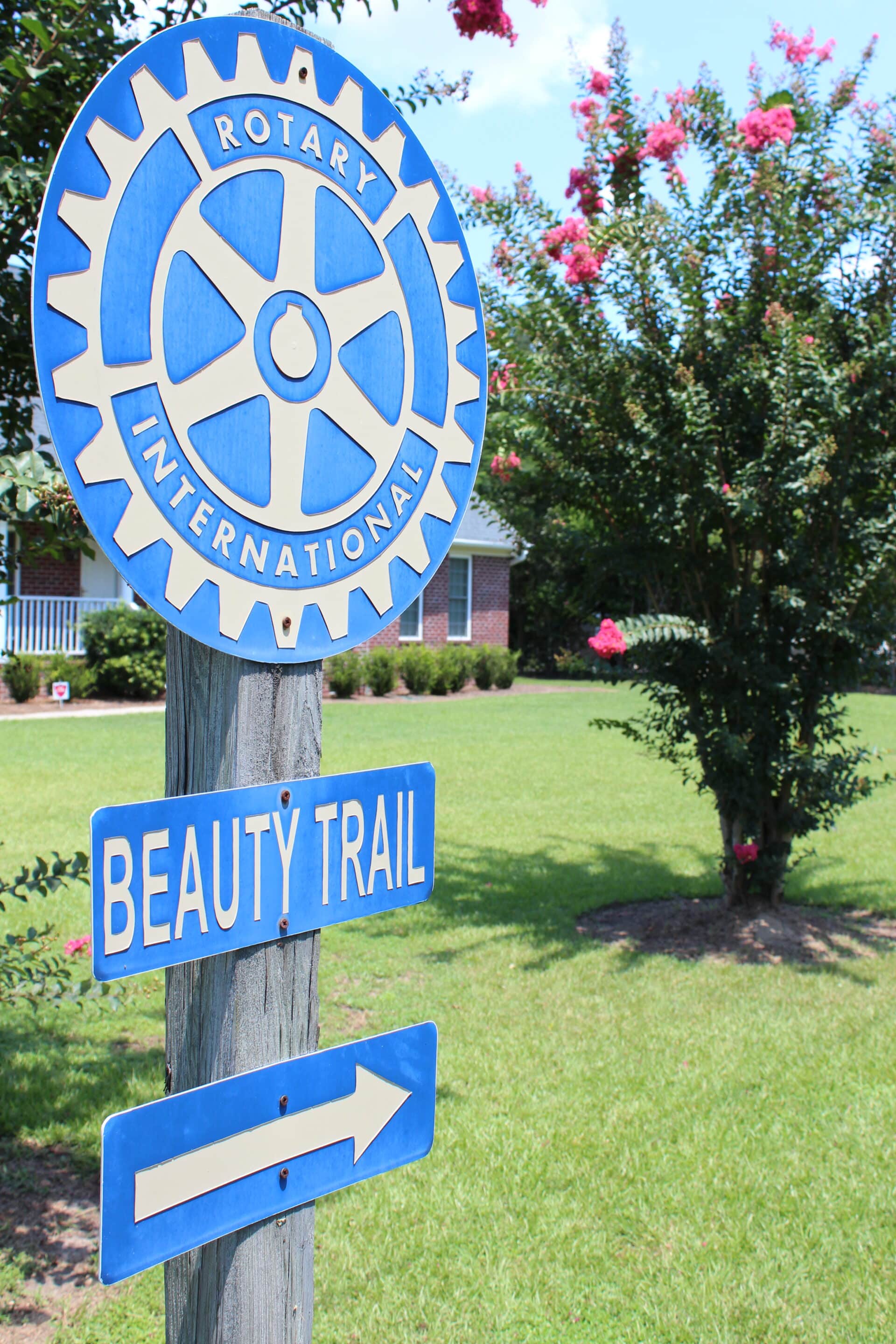 Rotary Beauty Trail Sign